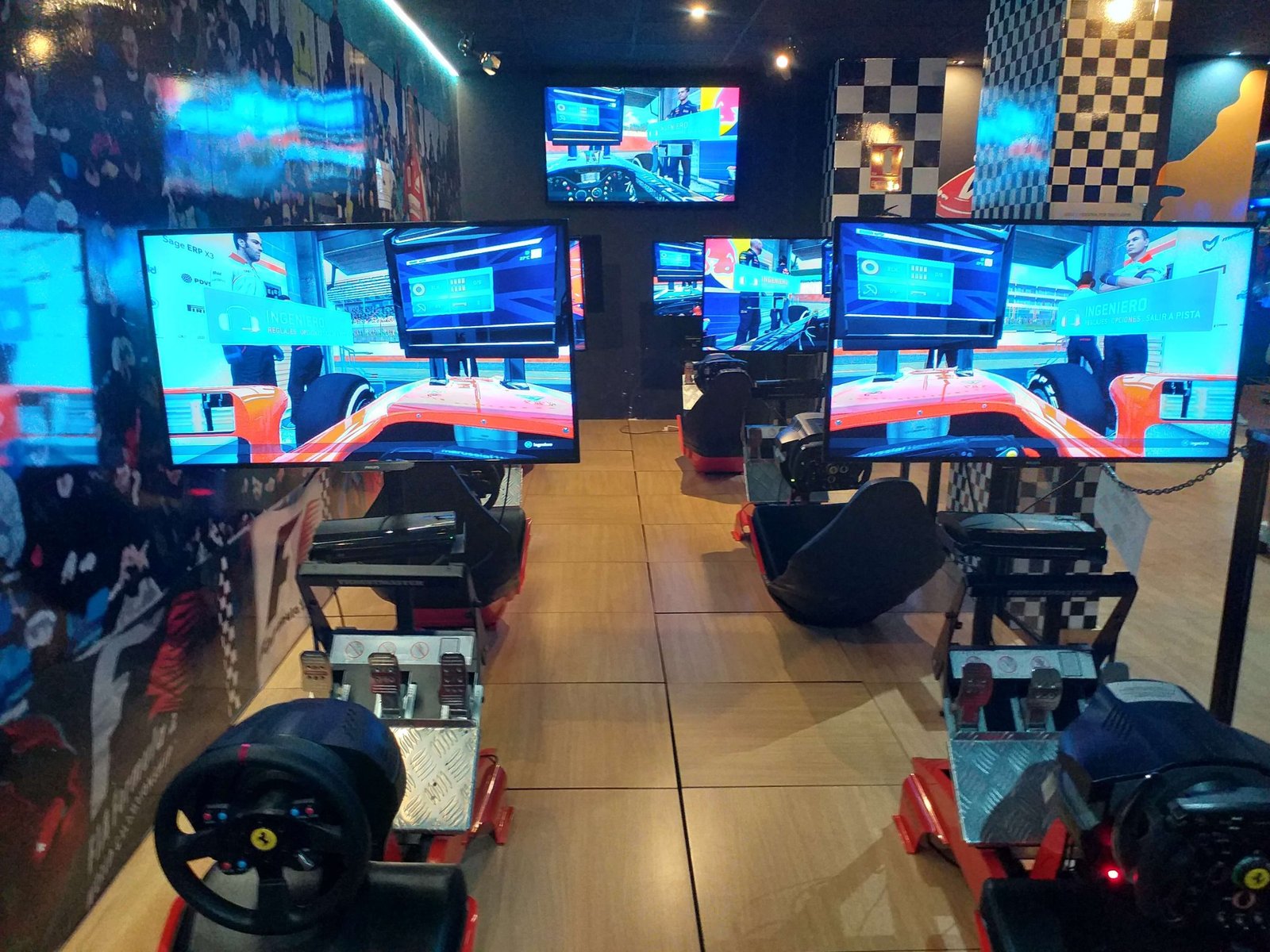 gaming-eSports-games-room-technology-electronic-device-1601106-pxhere.com
